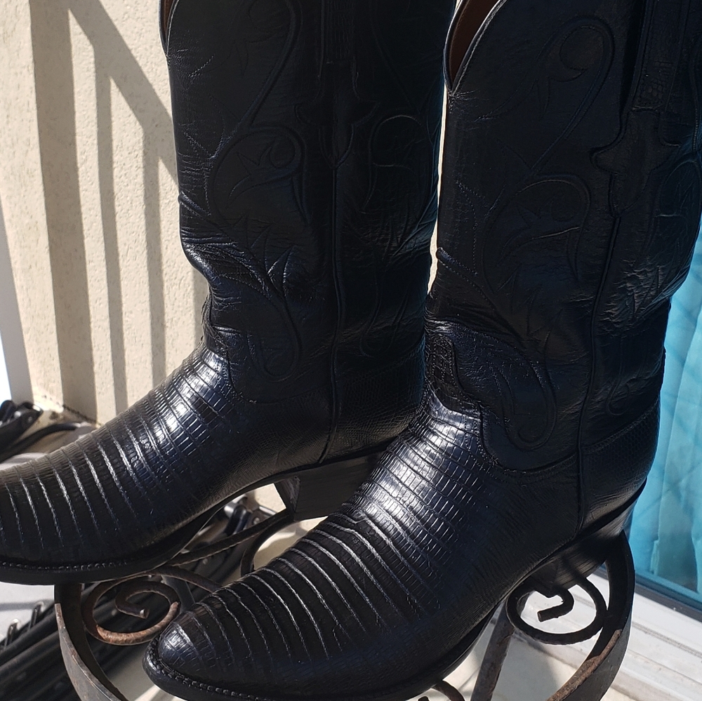 AMAZING USA LUCCHESE CLASSIC BLACK LIZARD BOOTS